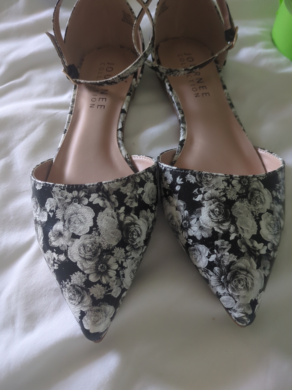 Journee CollectionBlack Floral Pointed Toe Ankle Strap Flats